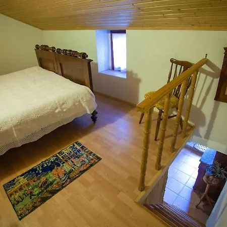 Vakantiehuis Antique House *