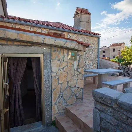 Antique House Dom wakacyjny Orlec